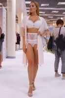 Стендистка CPM 2018 в нижнем белье
