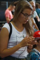 Подглядывание за девушкой в шортиках и колготках