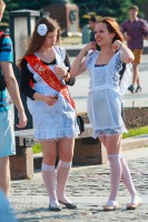 выпускница в чулках