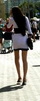 Девушка в прозрачной одежде
